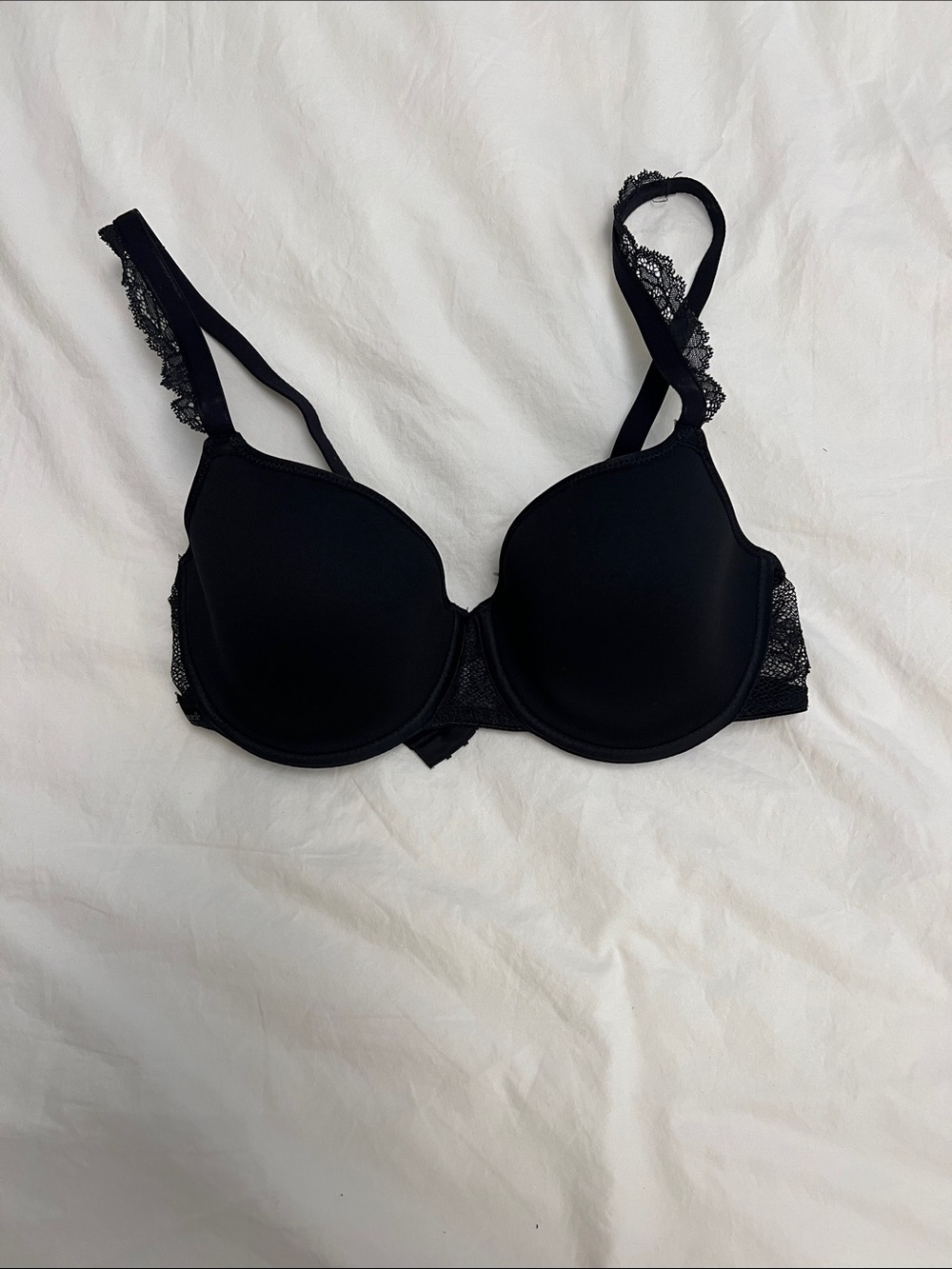 Chantelle bra